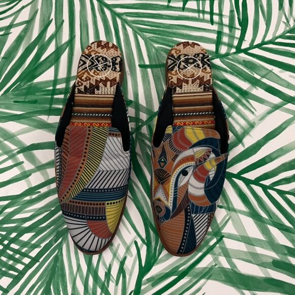 Inkkas Cyprus Colorful Boho Art to Wear Slide Mules Size 7 - Picture 1 of 7
